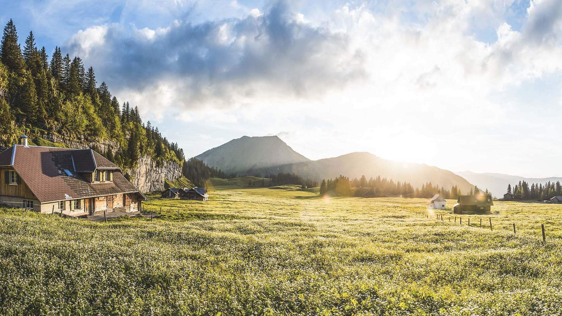 Älggialp - the center of Switzerland